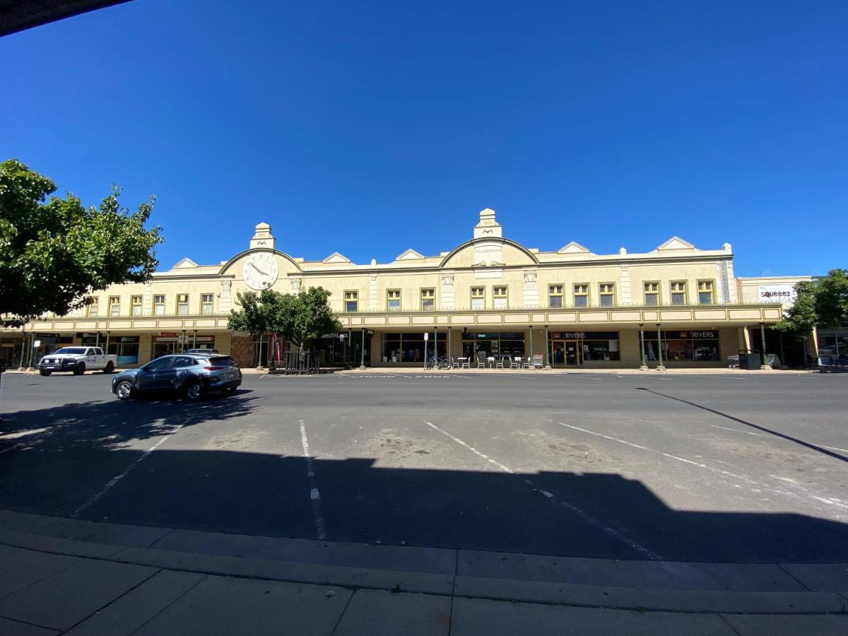Central Motel Mudgee Esterno foto