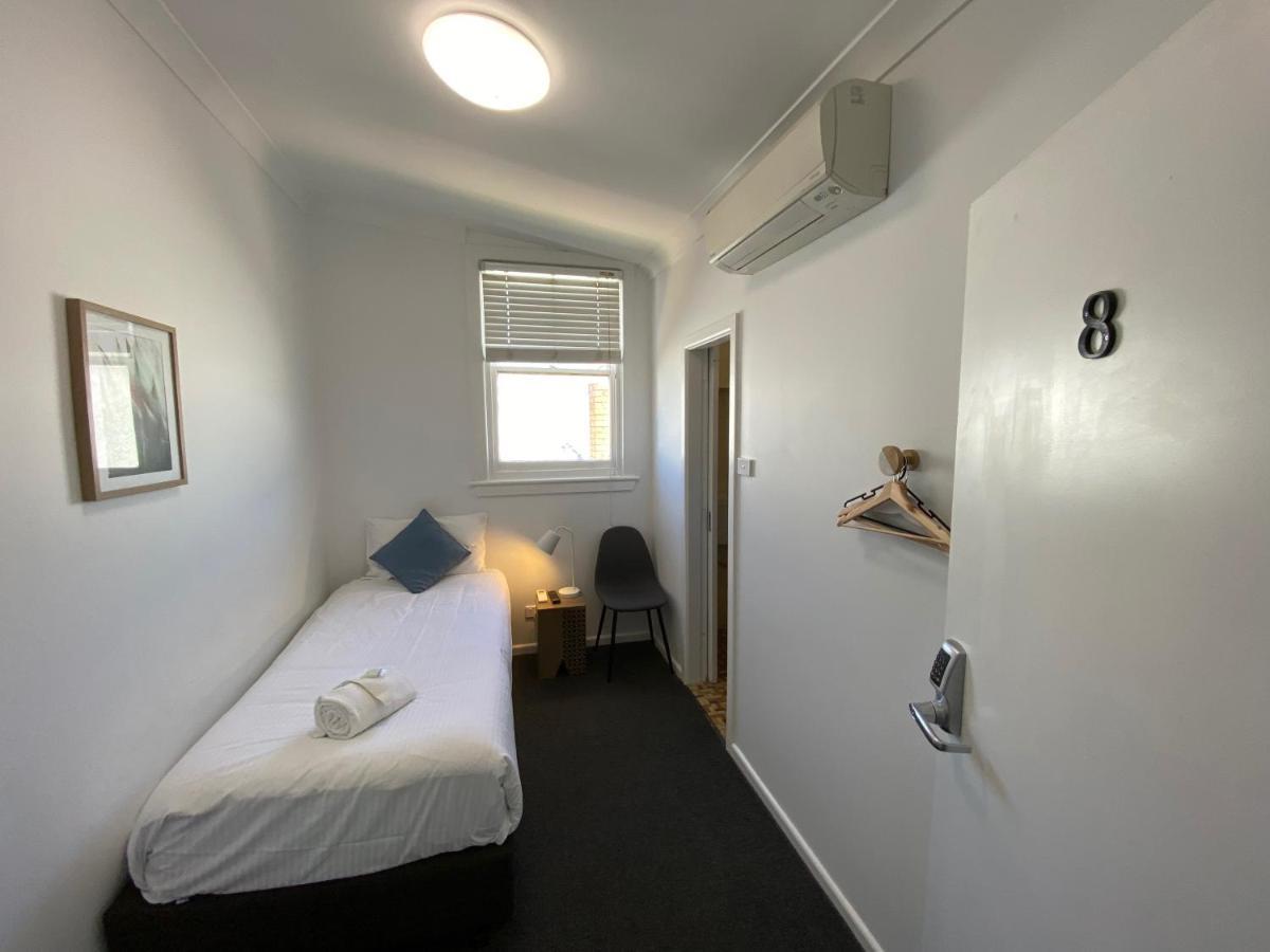 Central Motel Mudgee Esterno foto